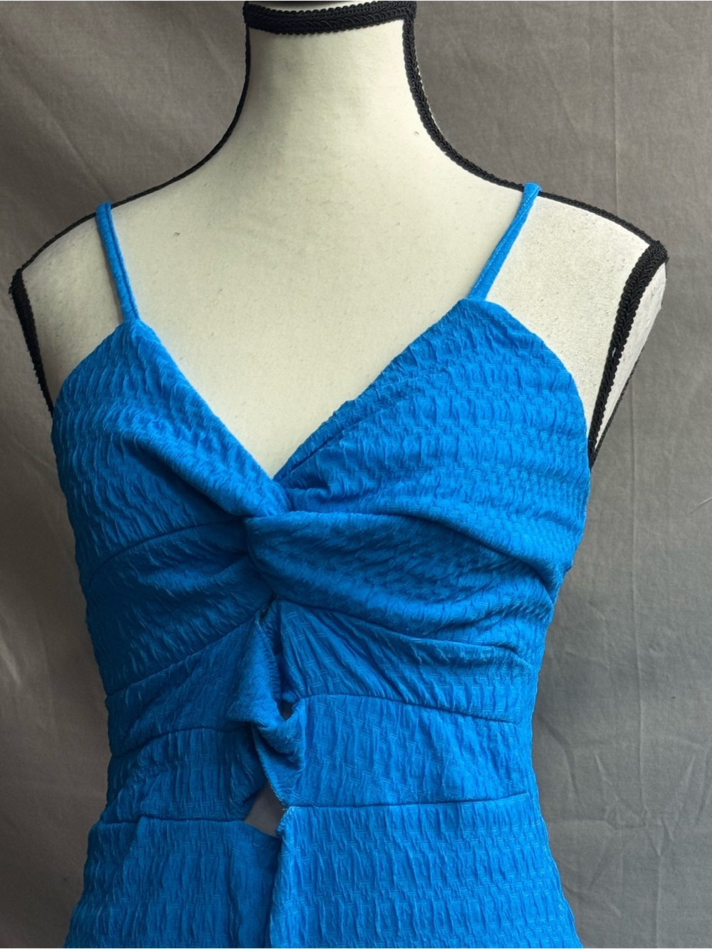 Boho Rippled Texture Cut-Out Maxi Dress Blue - Picture 10 of 11